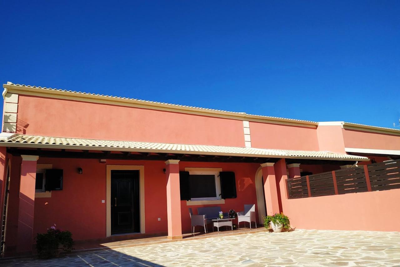 Amaryllis Boutique Apartments Moraitika Exterior foto