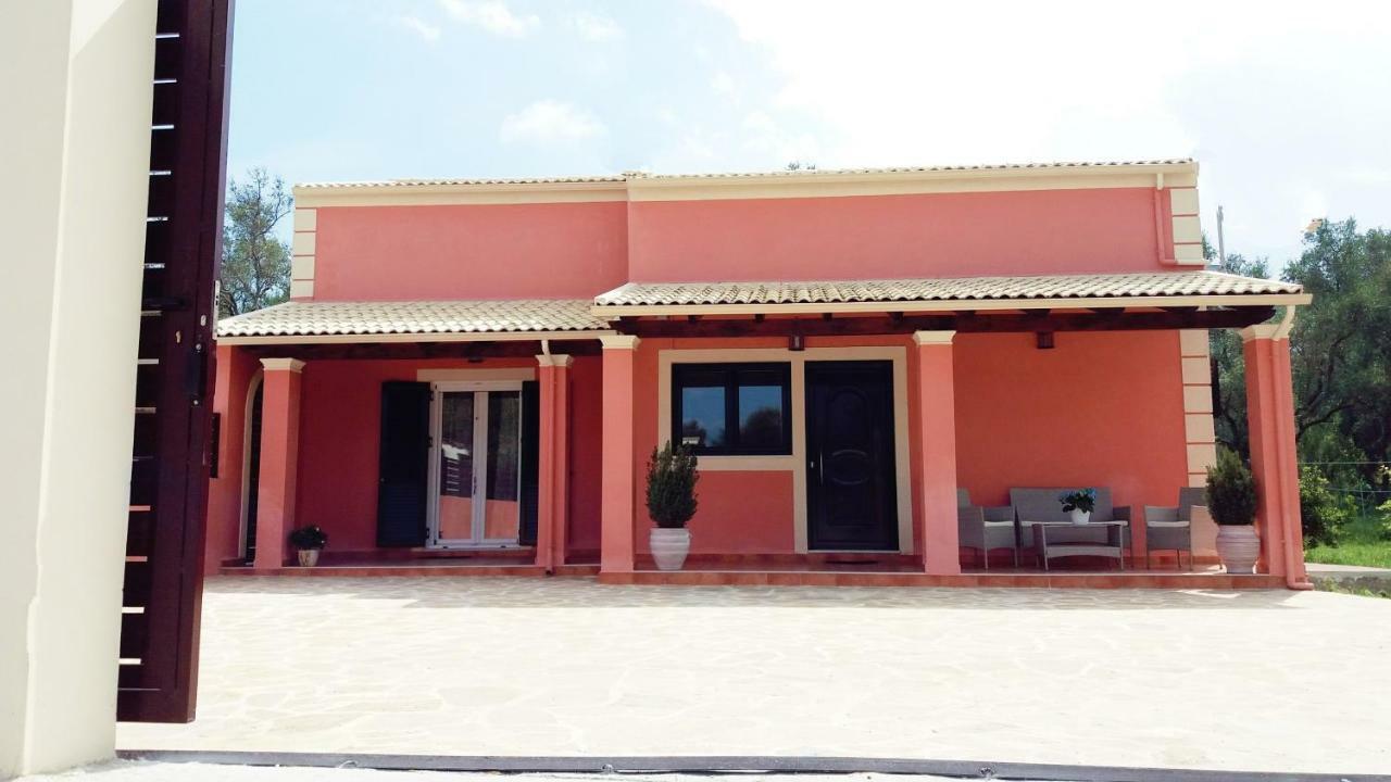 Amaryllis Boutique Apartments Moraitika Exterior foto